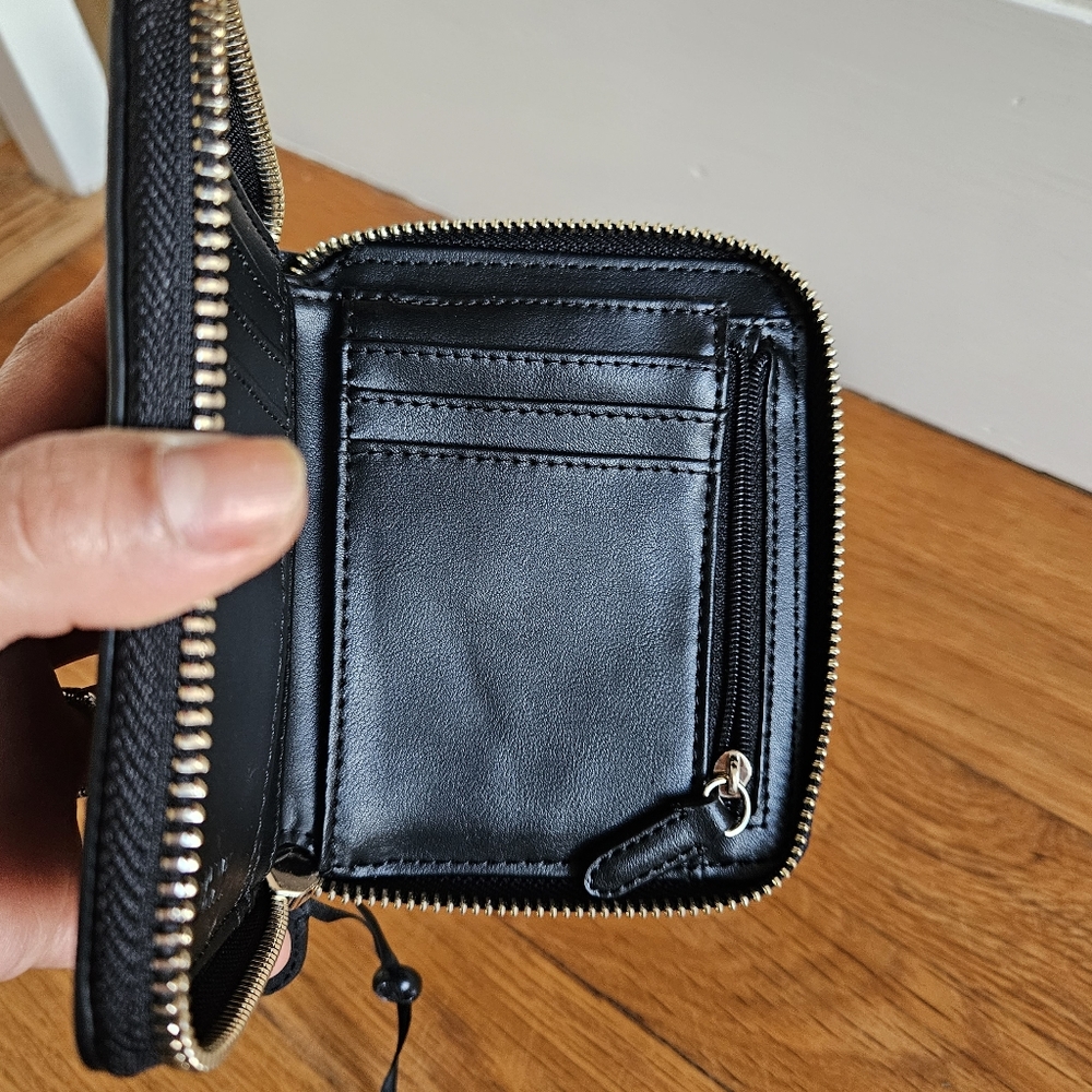 DKNY Wallet Velita Small Zip around - Picture 10 of 11